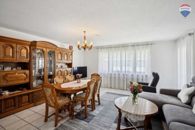 Helle 3 ZI WHG, Balkon, 
EBK, 2 TG Plätze!