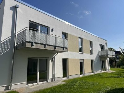 Barrierearm! 2-Zimmer-Wohnung mit Terrasse, Duschbad, Einbauküche u. Stellplatz