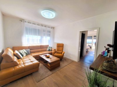 Preisreduktion ! Neu renovierte 4-Zimmer Wohnung - inklusive TG-Platz, in Graz -Webling