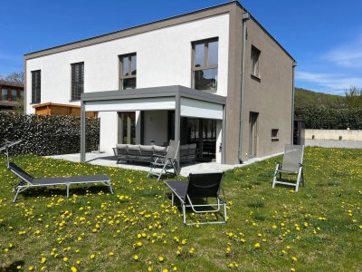 Provisionsfreie Doppelhaushälfte in Alland - 4 Zimmer für mtl. € 2.200.- Miete