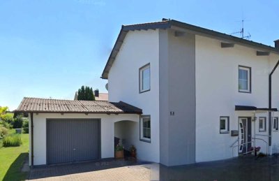 Renovierte DHH - 100 m² - 4 Zimmer