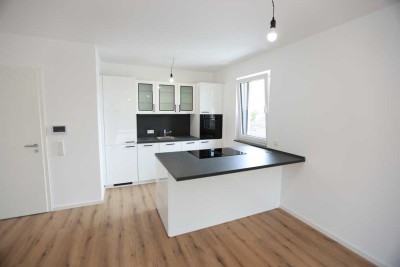 Penthouse-Wohnung mit geh. Innenausstattung