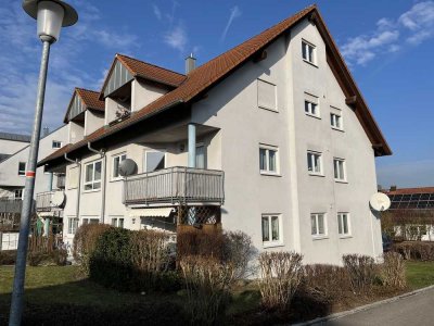 Vermietete 3-Zimmer-EG-Wohnung mit Süd-Terrasse und Stellplatz im idyllischen Schnelldorf