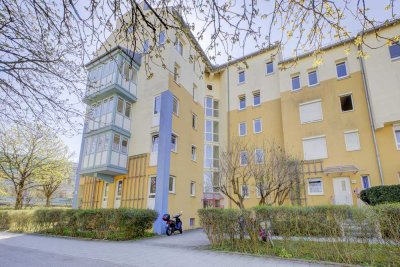 Lichtdurchflutete 3-Zimer-Wohnung zum Selbstbezug in München-Freimann!