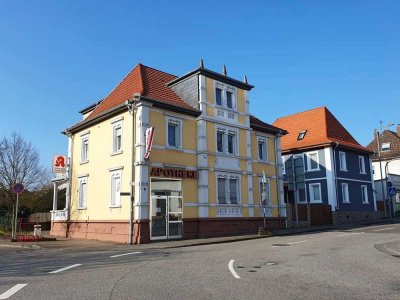 Ramstein Zentrum, ehemalige Apotheke mit 2 Wohnungen