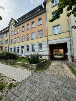 kleine 3-Raum Whg. mit Balkon und Stellplatz