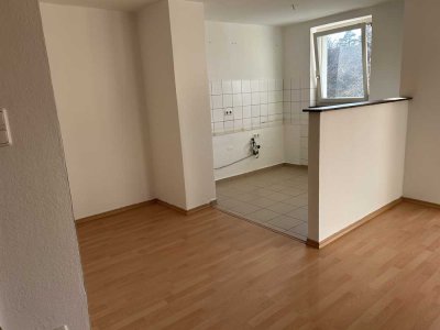 Helle 3‑Zimmer‑Wohnung in Kaufbeuren-Hirschzell – ruhig gelegen nahe Bärensee