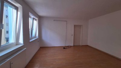 Schicke 2-Zimmer Wohnung im 1. OG in Augsburg Innenstadtt
