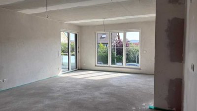 Erstbezug mit Balkon: Exklusive 3-Raum-Wohnung mit gehobener Innenausstattung in Niedernberg