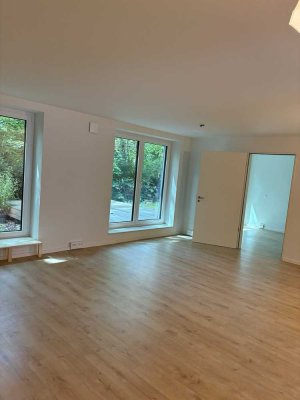 2 Zimmer Wohnung mit Terrasse in Hamburg-Hoheluft-West