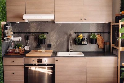 Sehr gemütliche 2-Zimmer Wohnung mit Balkon in zentraler Lage