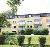 Repräsentative 3,5-Zimmer-Wohnung mit Balkon in Schwabing, direkt am Englischen Garten