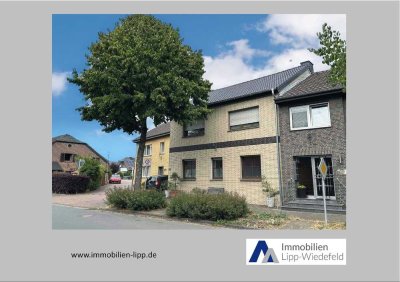 Gepflegtes 2-Familienhaus mit Scheune im Zentrum von Wachtendonk-Wankum