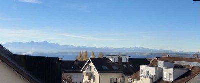 Schöne 4,5 Zi. DG-Wohnung mit See- und Bergsicht