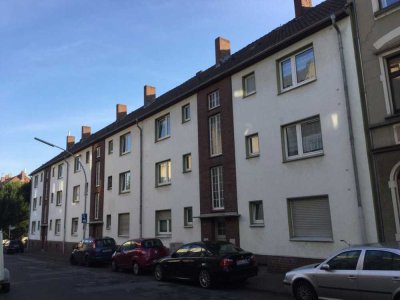 Nachmieter für schöne 2 Zimmer-Wohnung mit Balkon gesucht