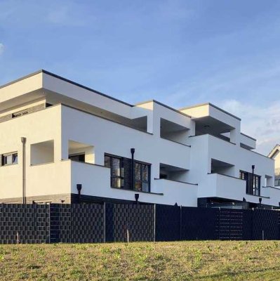 Hochwertige 2-Zimmer Wohnung mit Balkon und Einbauküche in Delbrück