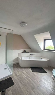 Top modernisierte  3-Zimmer-Wohnung mit  neuer Einbauküche in Pirmasens