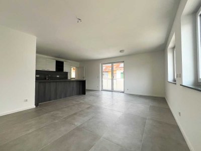 *** Neubau, Erstbezug, 2-Zi.-Whg. im 1. Obergeschoss