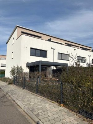 Wunderschönes Reihenendhaus 2min zur CH Grenze