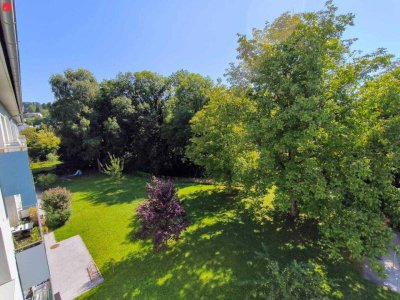 Ruhiges Zuhause mit Balkon und Grünblick in bester Lage!