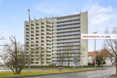 IMMOBERLIN.DE - Exquisite Wohnung mit Balkon beim Kurfürstendamm