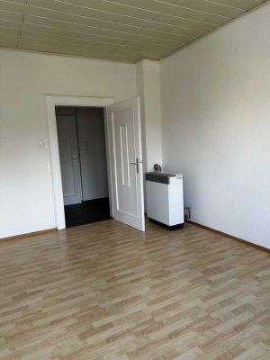 Geschmackvolle, sanierte 2-Zimmer-Wohnung mit Balkon in Nürnberg