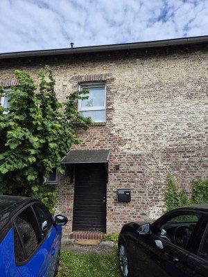 Schönes Reihenmittelhaus mit 3,5-Zimmern und Garten