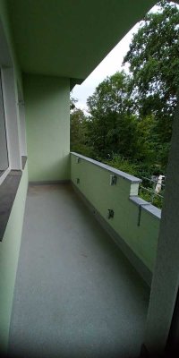 Helle 4-Zimmer Wohnung mit Balkon im 2. OG in Berlin-Wannsee