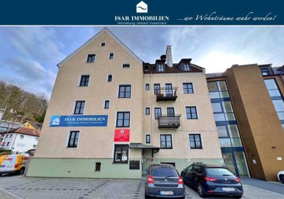 Wunderschöne & Helle 2-Zimmer-Wohnung mit kleinem Balkon am Kupfereck!