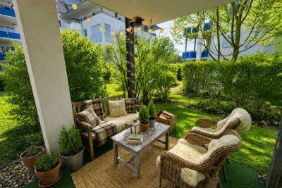 Charmante Zwei-Zimmerwohnung mit Terrasse und Tiefgaragen-Stellplatz in Schleußig!