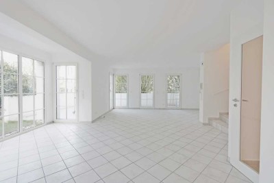 Großzügige und renovierte Doppelhaushälfte am Steinberg