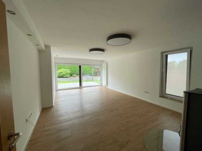 Moderne 2-Zimmer-Wohnung mit Terrasse und Garten in begehrter Lage von Neheim,Ortsteil Rusch