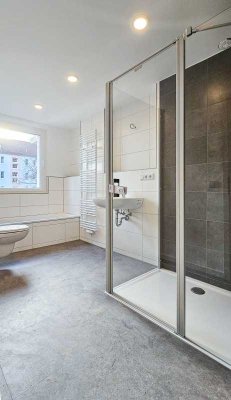 Hochwertig sanierte Wohnung mit Stellplatz zu vermieten