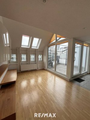 Einzigartige Dachgeschoss-Maisonette mit Terrasse