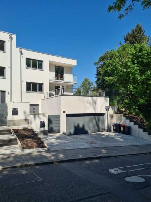 exklusives Architektenhaus, KA-Durlach, Hanglage, Neubau 2023, Vermietung: ca. 3 Jahre