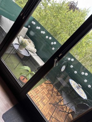 Charmante Dachgeschosswohnung mit 2 Zimmern ab dem 01.07. zu vermieten