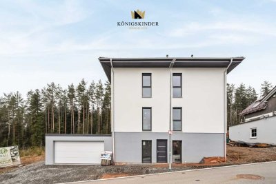 Sofort verfügbar! Modernes neuwertiges EFH in absolut ruhiger Lage direkt am Waldrand.