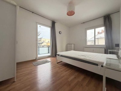 Provisionsfrei und sofort bezugsbereit: Kompakte 3-Zimmer-Wohnung in Alt-Hohenschönhausen