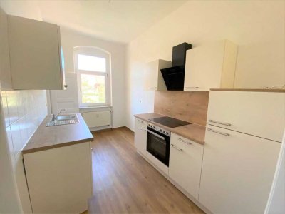 � *Neu & elbnah gelegen* Schicke Altbauwohnung mit moderner Einbauküche und Tageslichtbad!