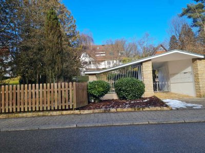 Helle 3-Zimmer-Wohnung in grüner Umgebung in Stuttgart-Schönberg mit Balkon Süd/West