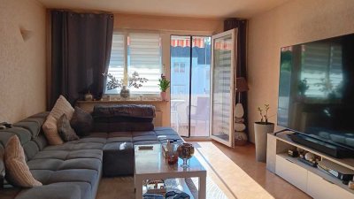 Eigentumswohnung in 6 Familienhaus mit Stellplatz