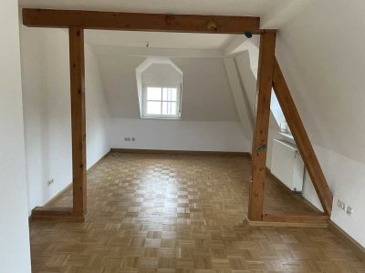 Lichtdurchflutete 2-Zimmer Wohnung in zentrumsnaher Lage von Rottweil