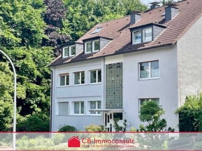 Eigennutz oder Vermietung!  EG-Wohnung mit Terrasse & Garten, Garage in begehrte Lage