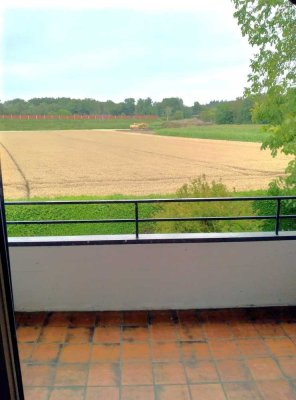 Ruhig gelegene 3,5 Zi. DG-Wohnung für maximal 2 Personen