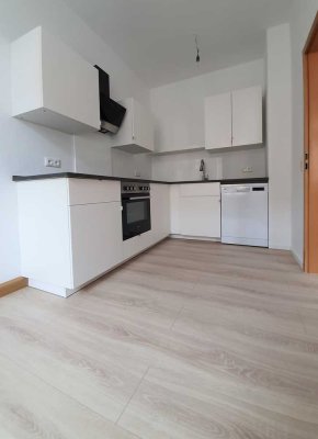 Schöne 2-Raum Wohnung mit Einbauküche, ruhig, zentrumsnah