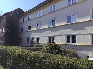 Schöne 2 Zimmer Wohnung, renoviert und sofort anmietbar!