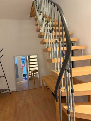 Loft-Wohnung: hochwertig möbliert - ideal für Geschäftsleute
