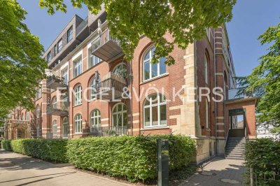 Eleganz trifft auf moderne – Wohnkomfort im Averhoff-Palais!