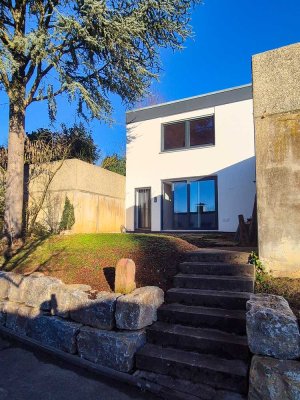 +++ EXKLUSIVE 2,5-Zimmer Wohnung mit Terrasse +++