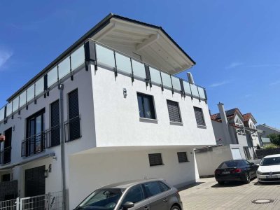 Moderne/exclusive 2-Zimmer-Wohnung mit Einbauküche